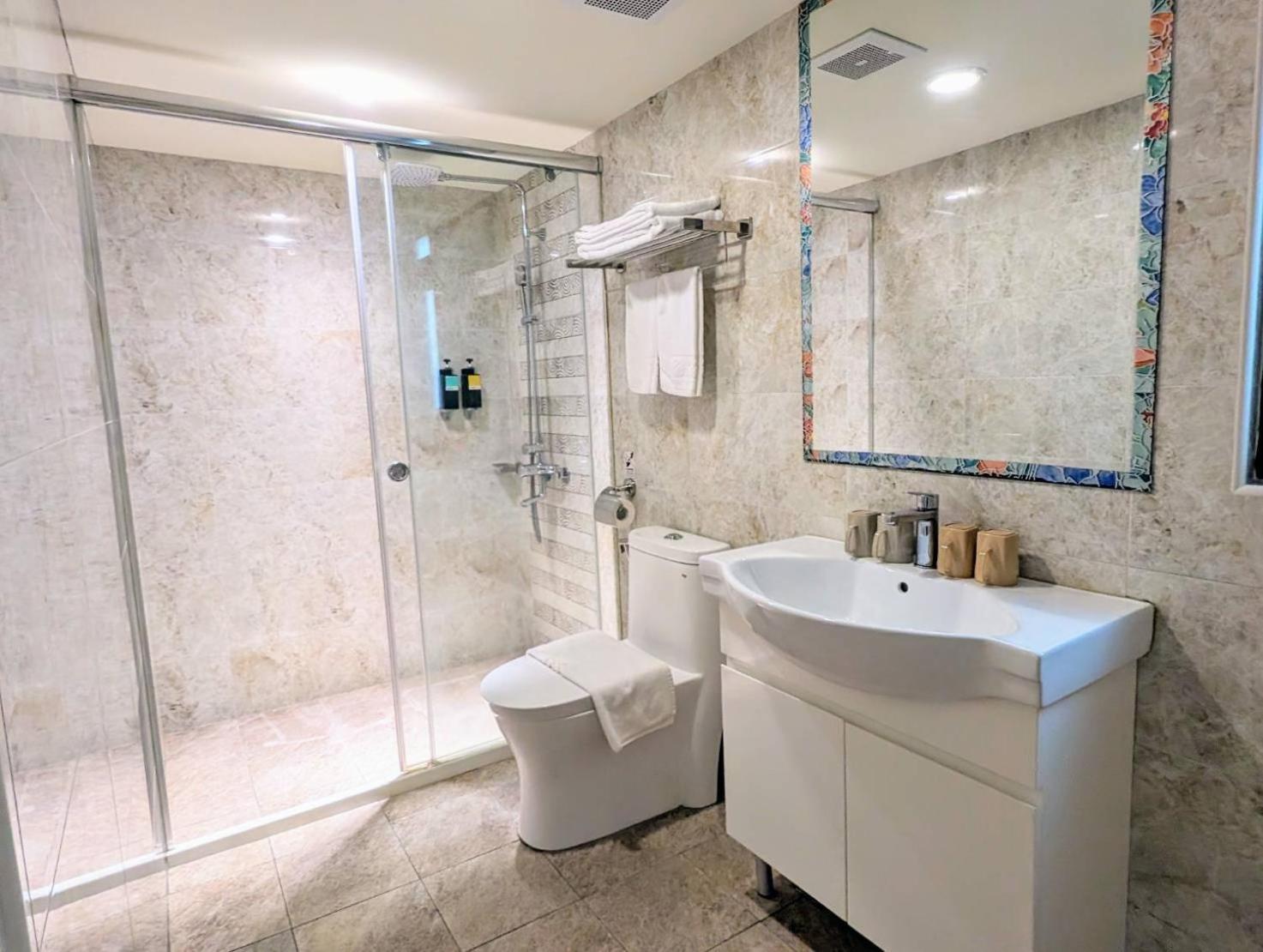 Macchi Hotel - Tajpej Zewnętrze zdjęcie