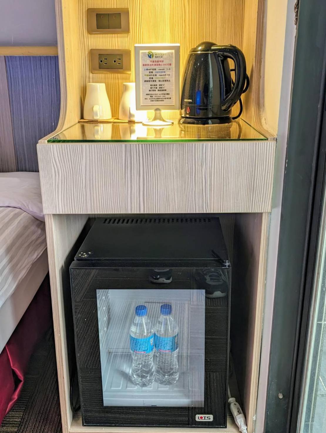 Macchi Hotel - Tajpej Zewnętrze zdjęcie